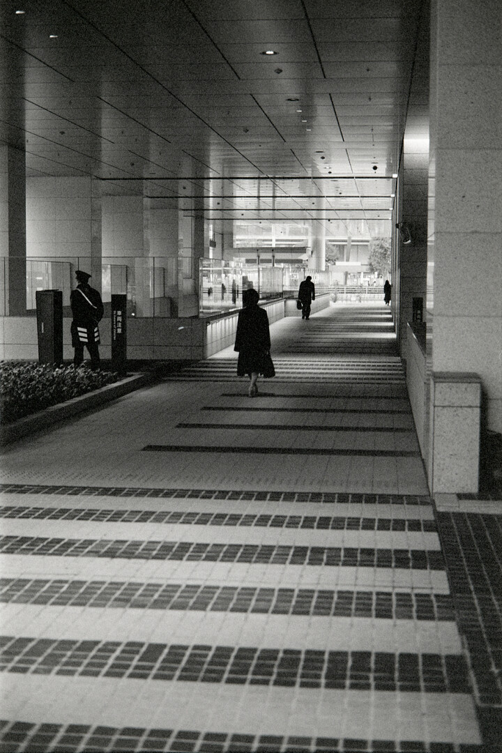 #00090 - 2024/01 - Kodak Tri-X 400 +2 - Marunouchi