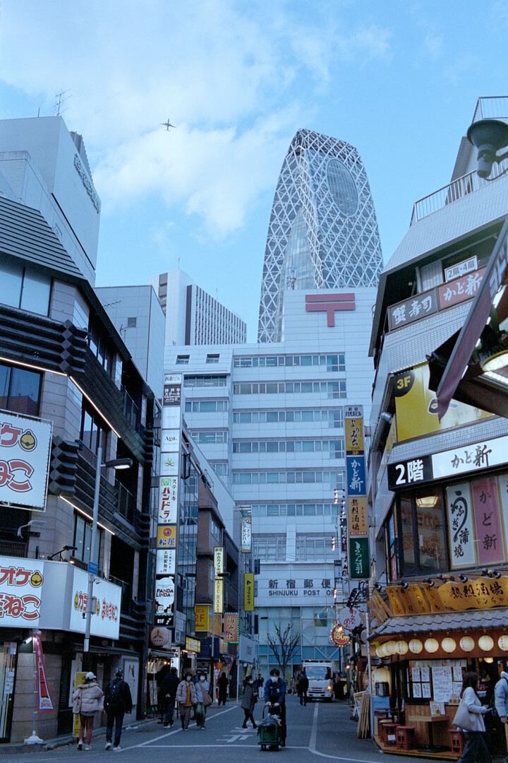 #00243 - 2024/02 - Kodak Portra 400 - Shinjuku