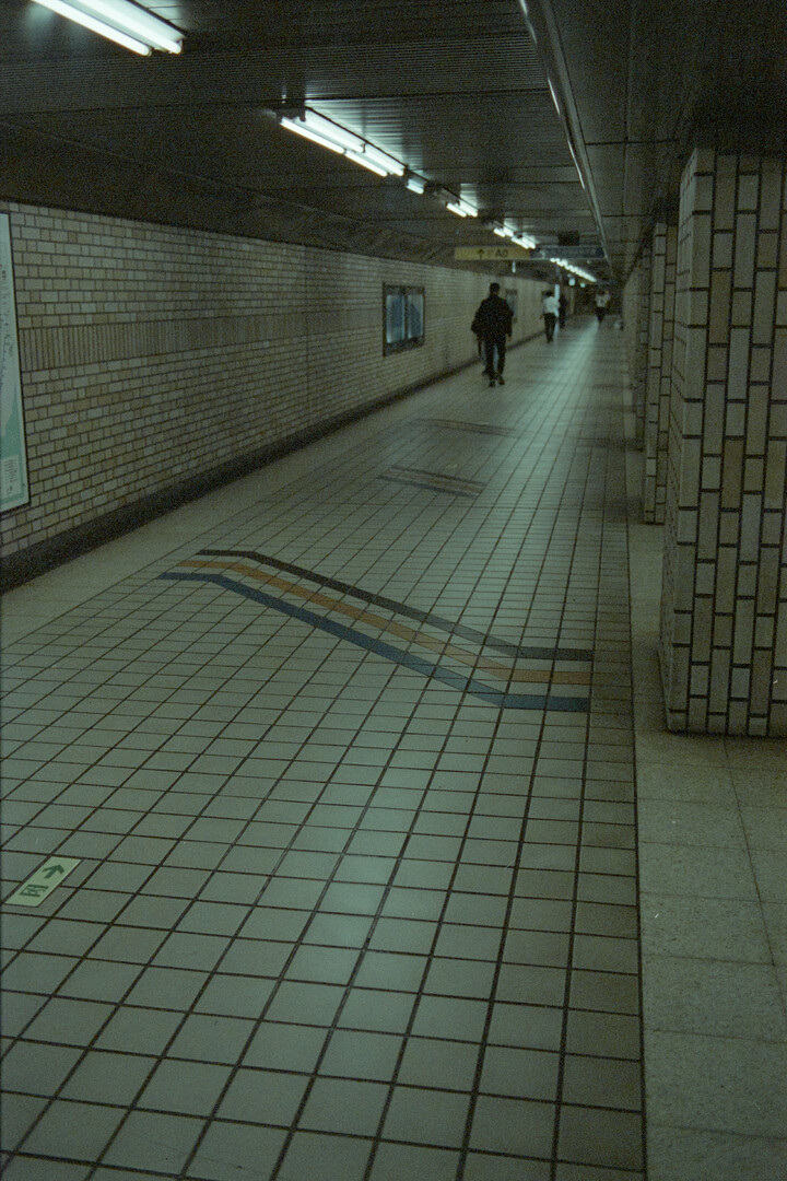 #00476 - 2024/06 - Fujifilm Natura 1600 - Yurakucho